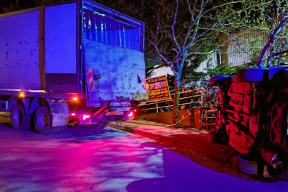 Armutlu’da Freni Boşalan Kamyon Otomobile Çarptı!