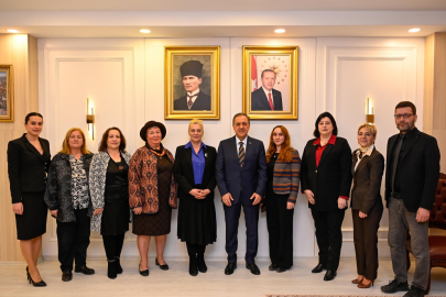 Vali Dr. Ahmet Hamdi Usta’ya Yoğun Ziyaret Trafiği