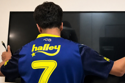 Şampiyonluk Yarışında Gergin Gece: Sokaklar Coştu, Sosyal Medya Karıştı